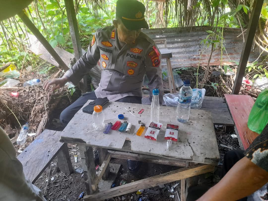 2 Gubuk Narkoba di Bongkar Oleh Kapolsek Bilah Hulu Dan Personil