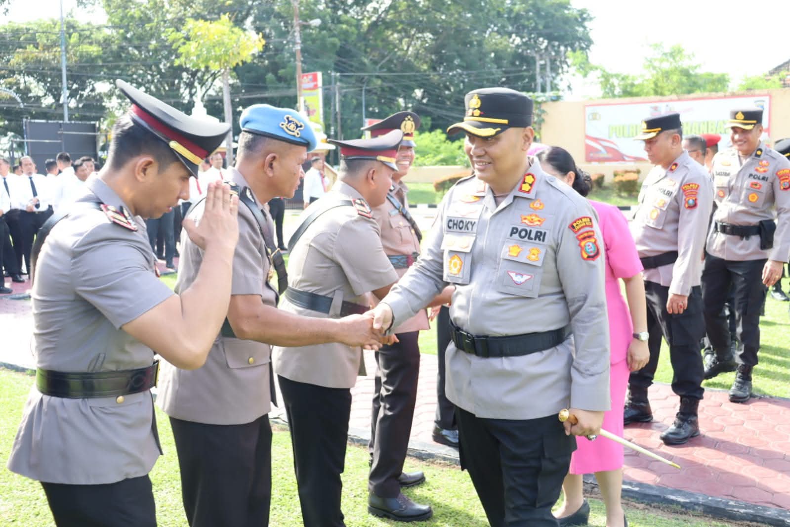 1 Kabag, 1 Kasi dan 5 Kapolsek di Sertijab Kapolres Labuhanbatu 