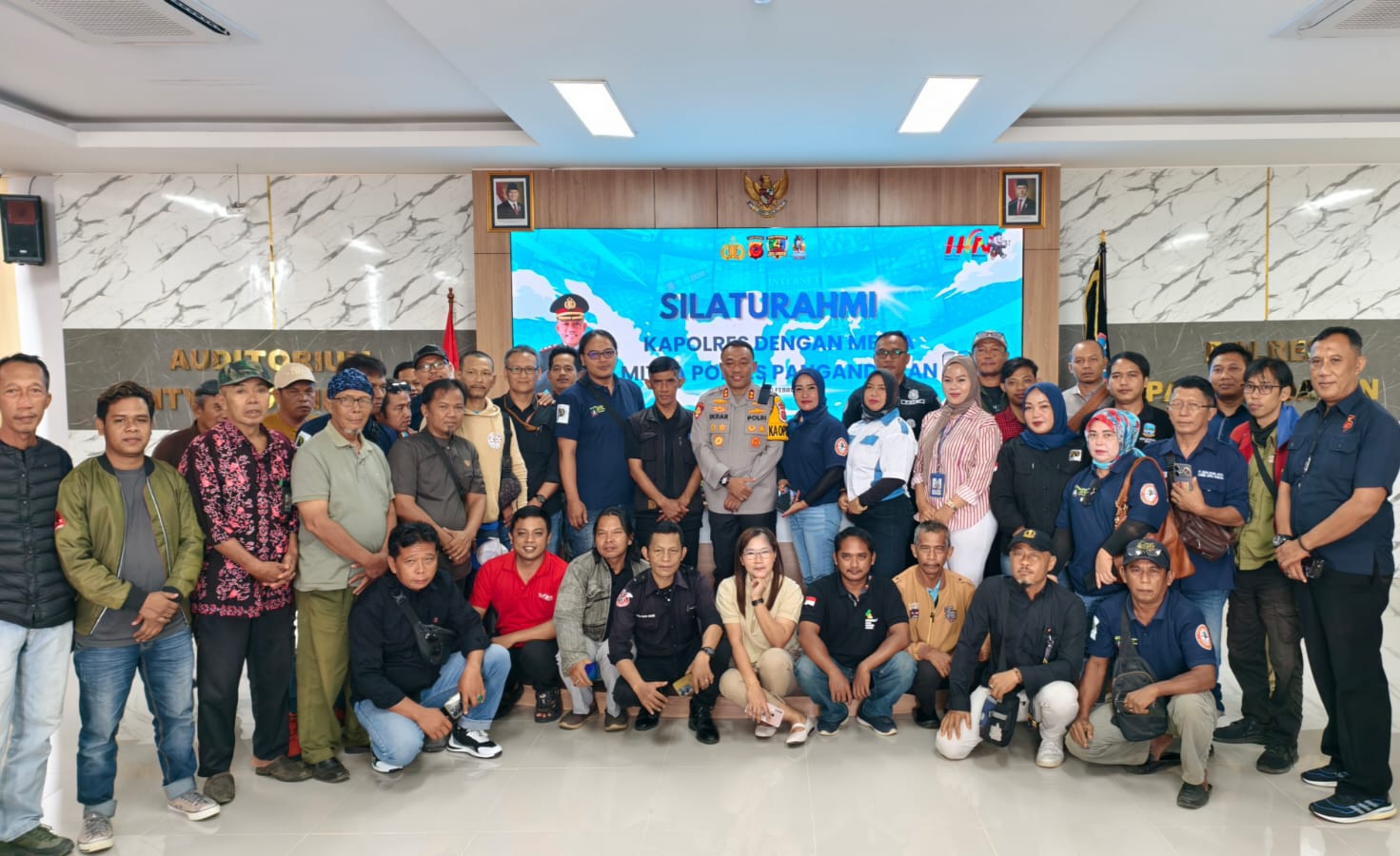 Dalam Rangka Hari Pers Nasional, Kapolres Pangandaran Gelar Silaturahmi Bersama Para Awak Media