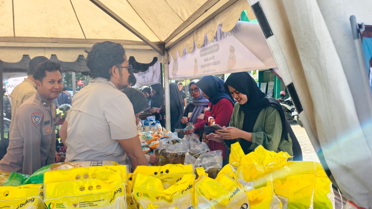 Jelang Idul Fitri 1447 H, Bantu Stabilkan Harga Pangan Polres Pangandaran Kembali Gelar Gerakan Pangan Murah