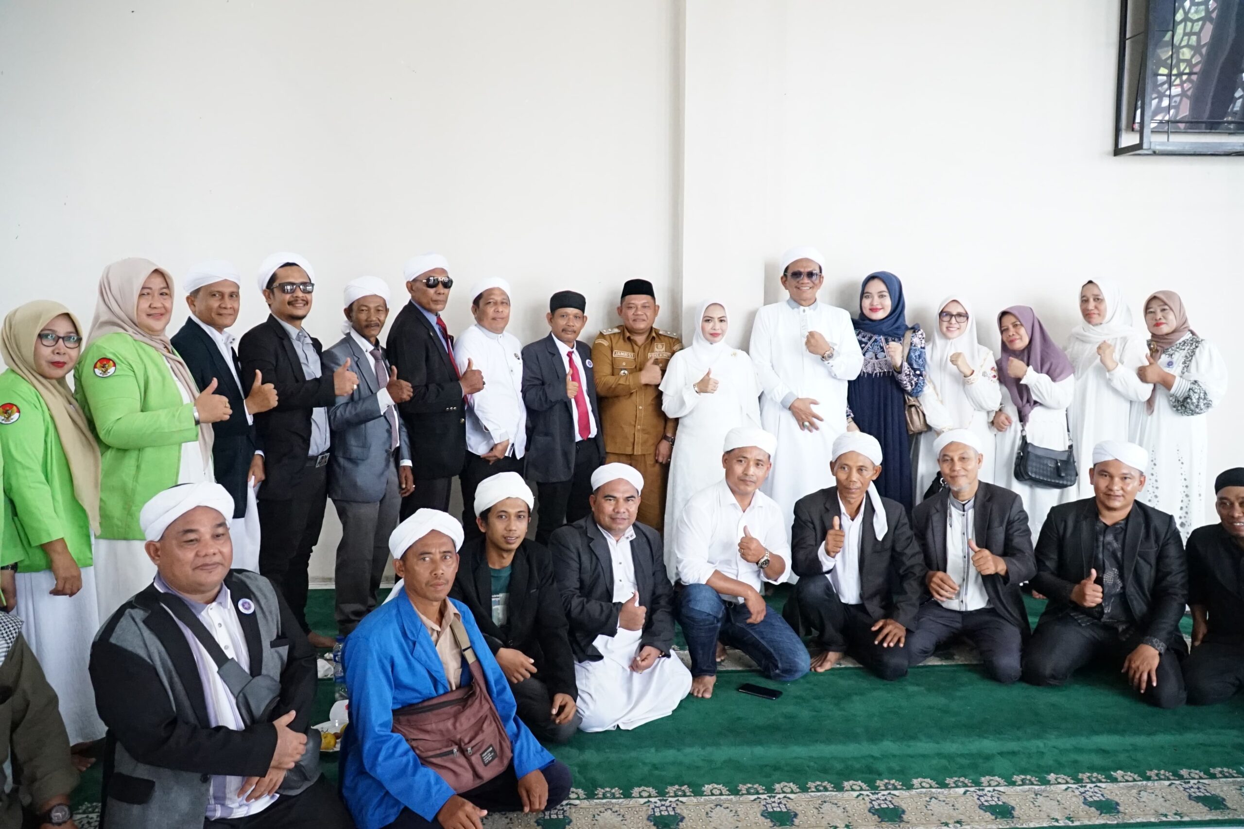 Pererat Silaturahmi, Bupati Labuhanbatu Hadiri Zikir Akbar Thariqat Naqsyabandyah Al- Kholidiyah Jalaliyah