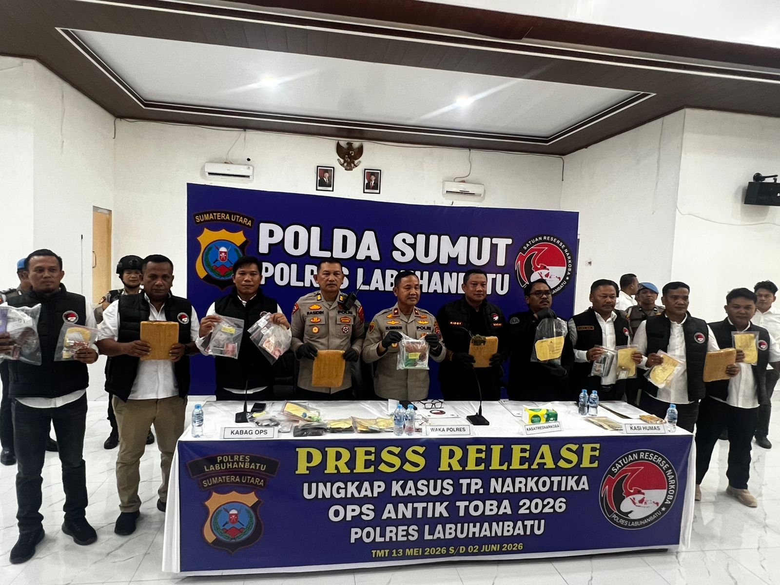 Satres Narkoba Polres Labuhanbatu  Konferensi Pers Terkait Operasi Antik 2026