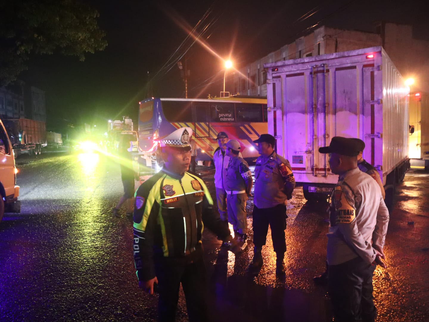 Tiga Pilar Turun Malam, Polres Labuhanabtu Sikat Balap Liar Dan Pungli