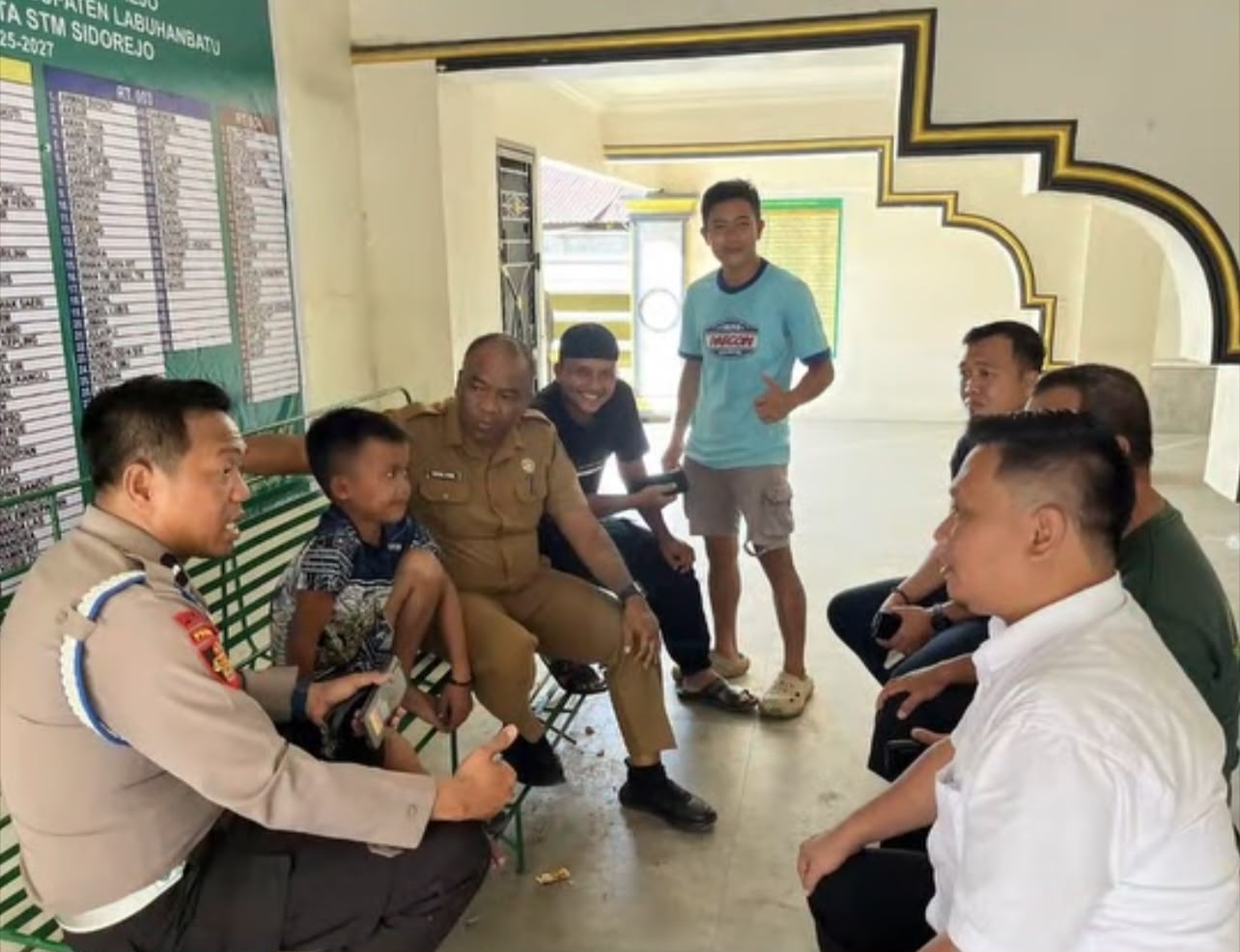 Aksi Humanis! Personel Polres Labuhanbatu Fasilitasi Anak Riau Belajar Tahfidz di Silangkitang Labusel
