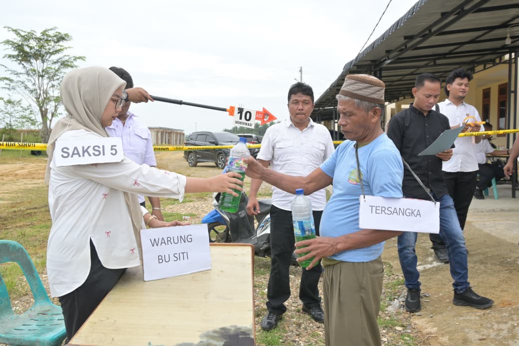 Rekonstruksi Kasus Tewasnya Wanri Tambak di Hutagodang, Satreskrim Polres Labusel Peragakan 17 Adegan