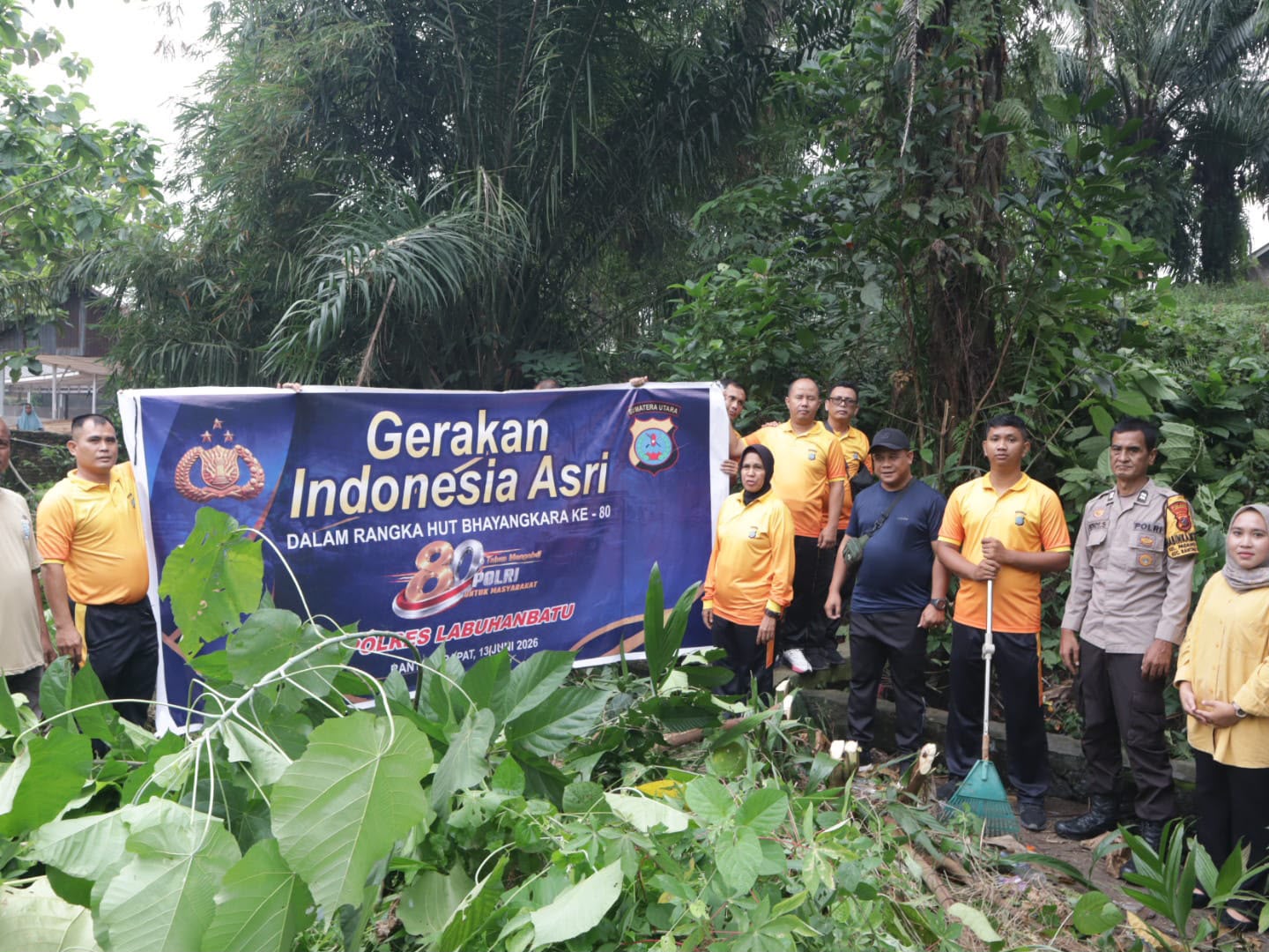 Sambut HUT Bhayangkara ke-80, Polres Labuhanbatu Gelar Gerakan Indonesia Asri di Rantau Utara