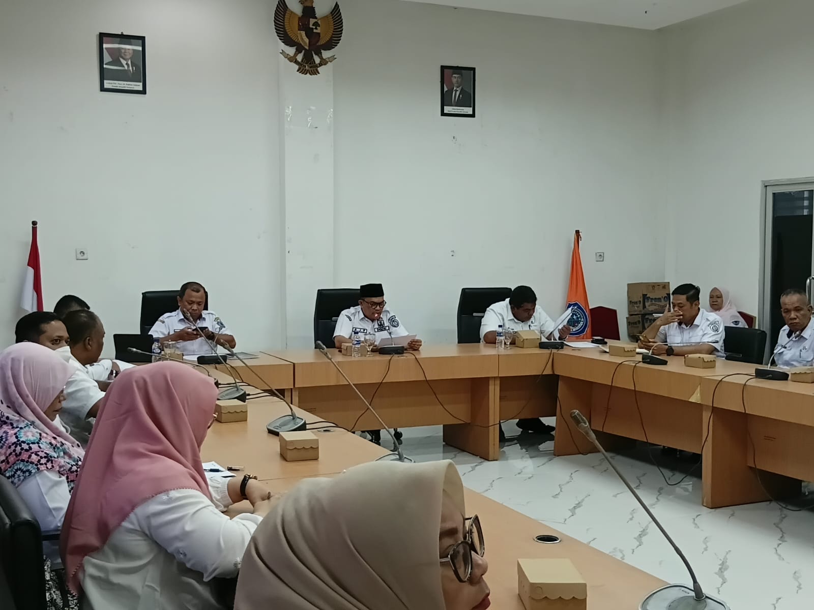 PLH Sekdakab Labuhanbatu Pimpin Rapat Teknis Tindak Lanjut Entry Meeting Penilaian Kepatuhan Pelayanan Publik Oleh Ombudsman RI Tahun 2026